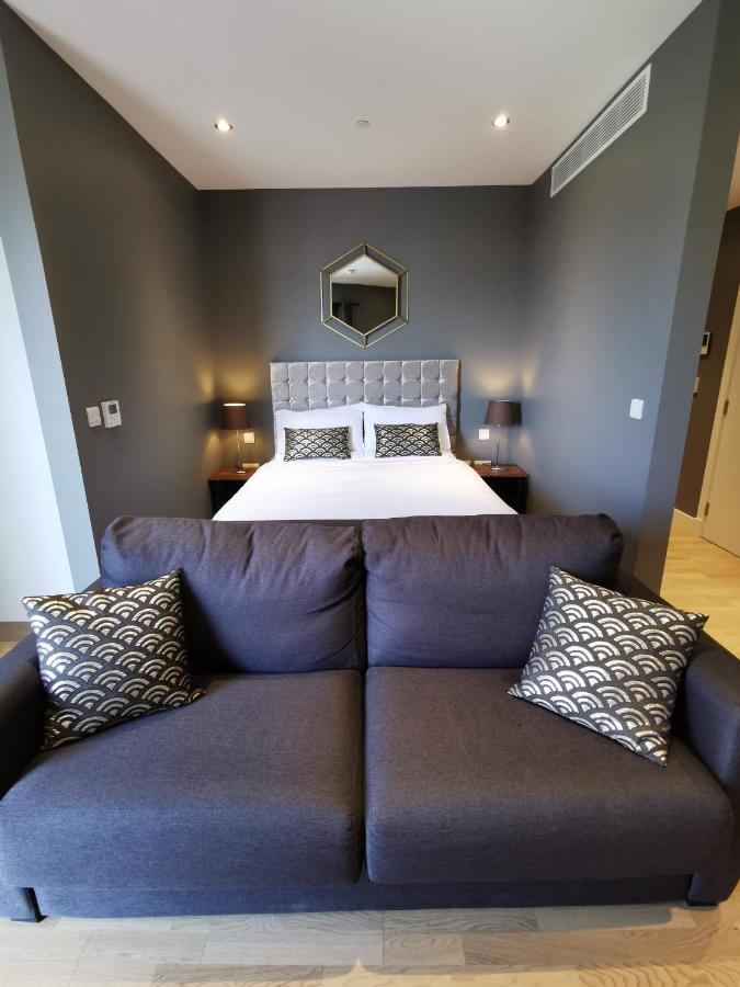 Kings Wharf Quay29 - Large Studio Apartment With 3 Pools - Gym - Rock Views - Holiday And Short Let Apartments In Gibraltar Bagian luar foto